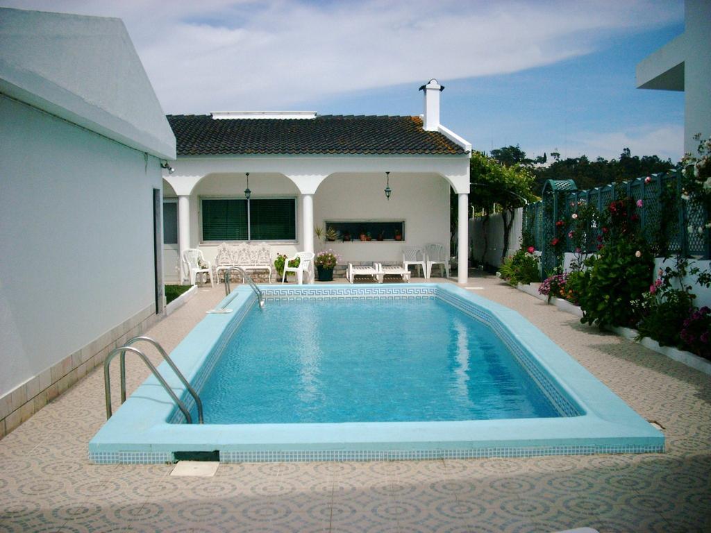 Guest House Toca Dos Grilos Εστορίλ Εξωτερικό φωτογραφία